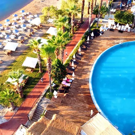 Hotel Amilla 4*