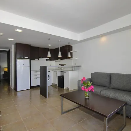 Hotel Amilla 4*